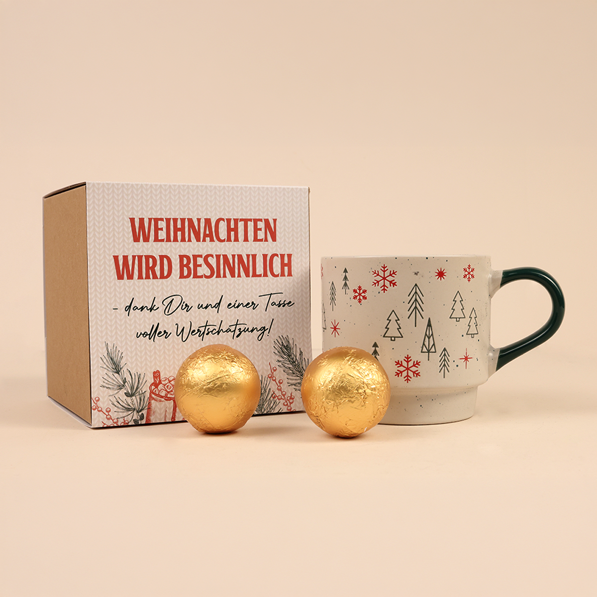 Tasse voller Weihnachtsfreude