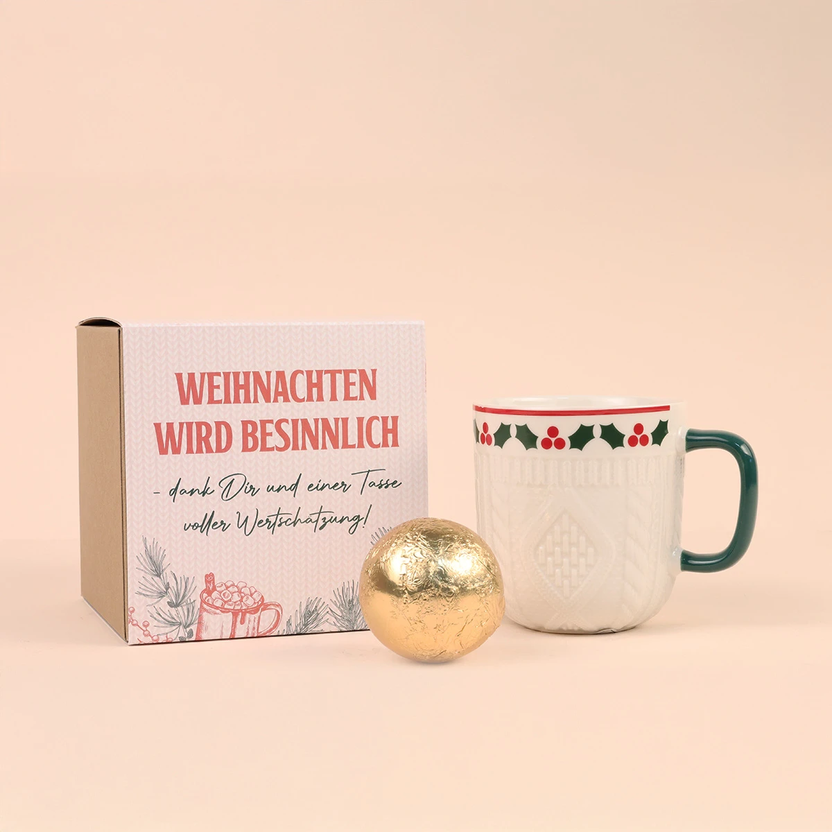 Weihnachtstasse voller Freude