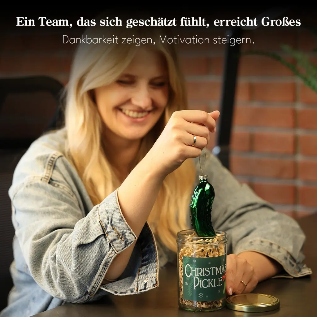 Weihnachtskugel "Christmas Pickle"