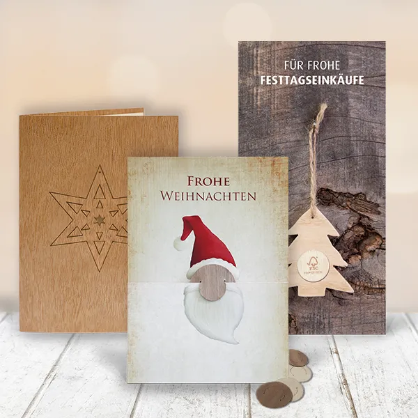 Karten / Karten mit Holz